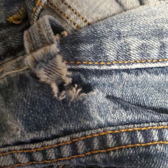 FreeWorld Quality Construction jeans for women - Picture 6 of 11